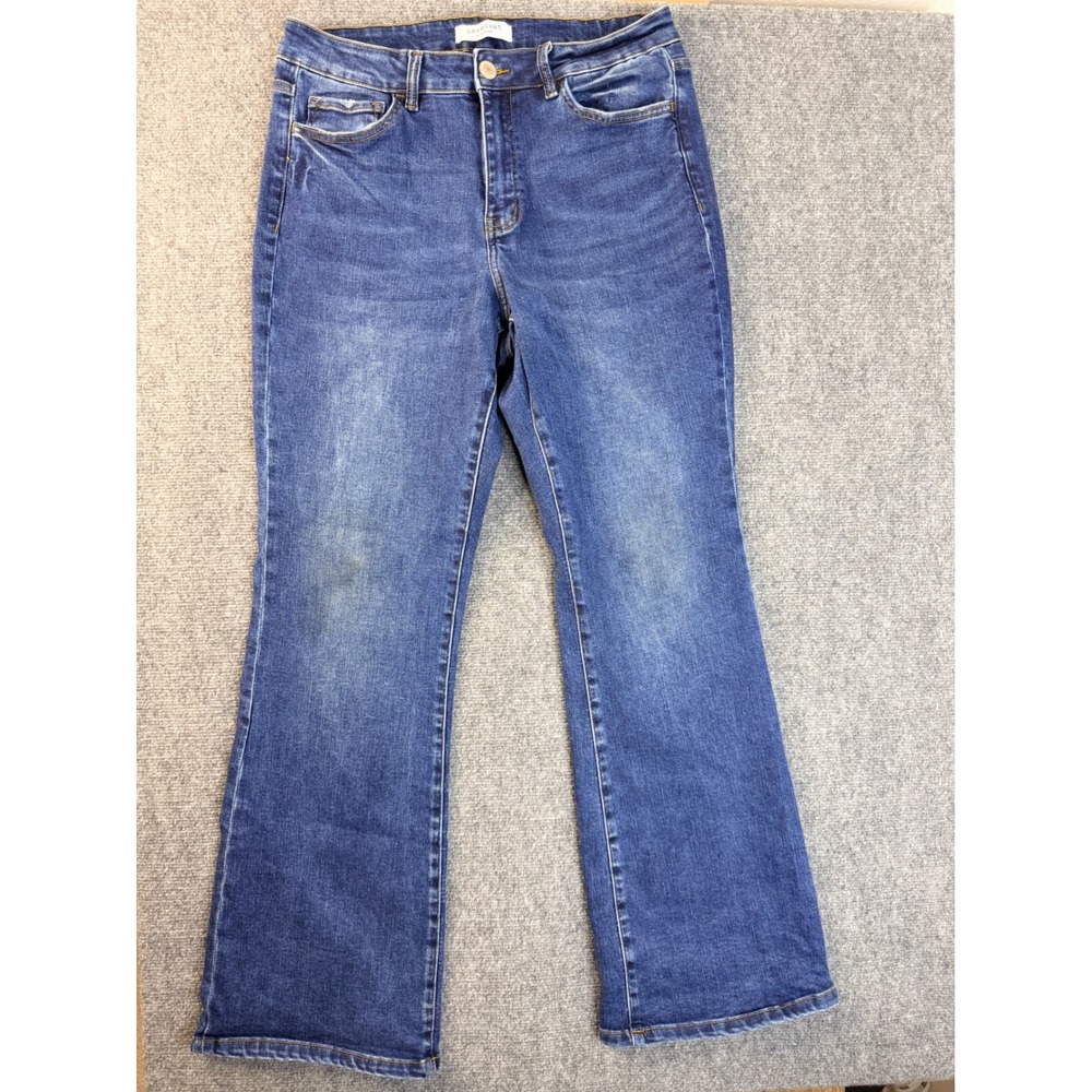 Lovervet by Vervet High Rise Flare Jeans Blue Denim Stretch Distressed Size 29
